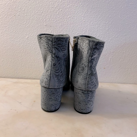 Zigi Soho Velvet Booties - Picture 3 of 5